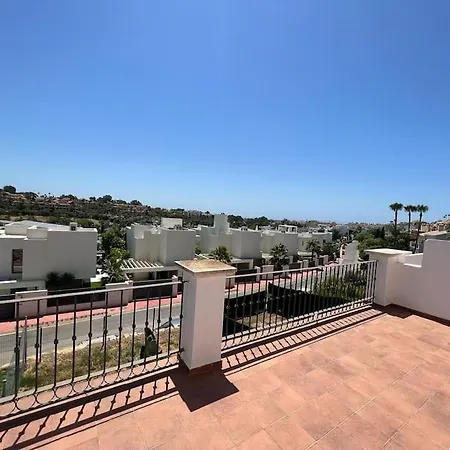 Casa En El Campanario Golf * Estepona