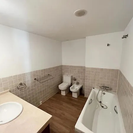 Casa En El Campanario Golf * 埃斯特波纳